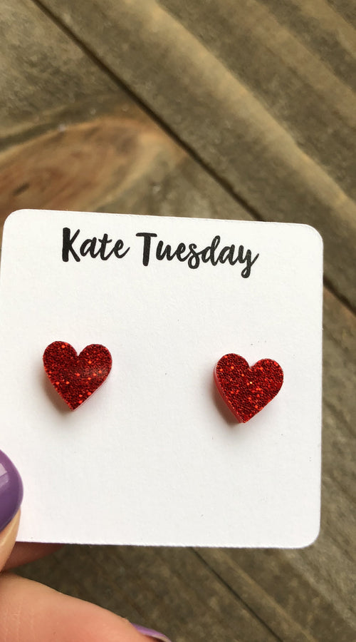 Load image into Gallery viewer, Little Red Acrylic Glitter Heart Earrings
