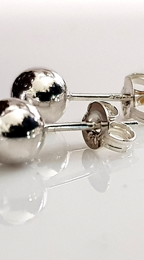 Load image into Gallery viewer, Quality Sterling Silver 6 mm Ball Stud Earrings
